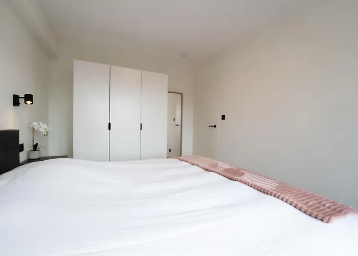 't Zout With Balcony By Interhome Апартаменты Бреден