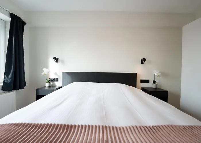 't Zout With Balcony By Interhome * Бреден