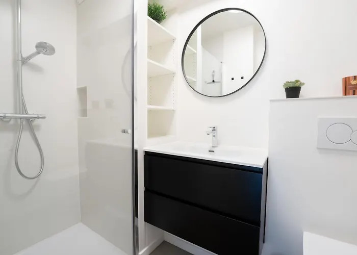 't Zout With Balcony By Interhome